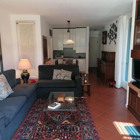 Appartamento In Villa Sul Garda Castion Veronese Exterior photo